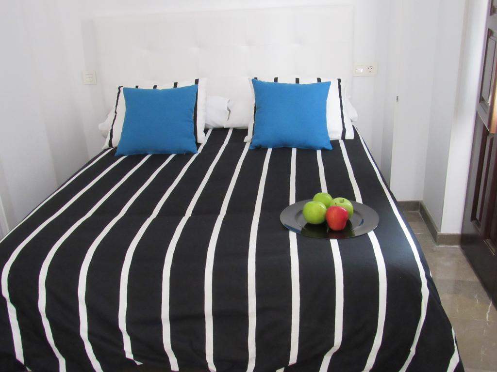 Apartamentos Iliberis Granada Exteriör bild