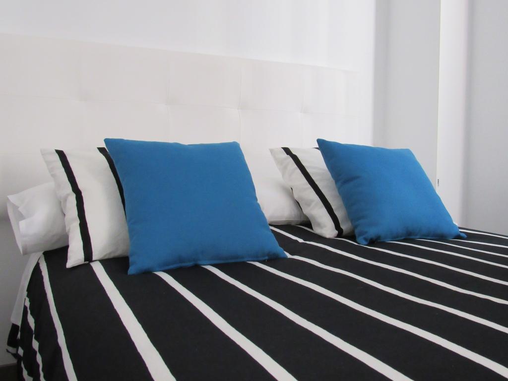 Apartamentos Iliberis Granada Exteriör bild