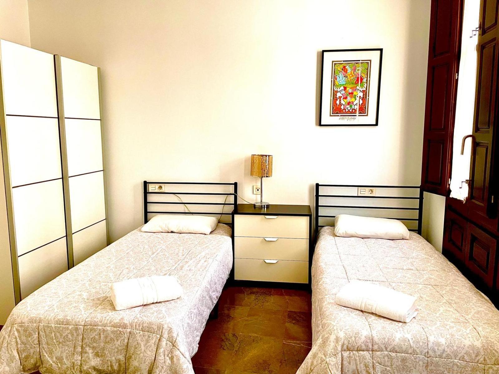 Apartamentos Iliberis Granada Exteriör bild