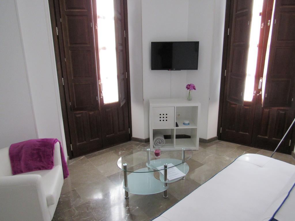 Apartamentos Iliberis Granada Rum bild